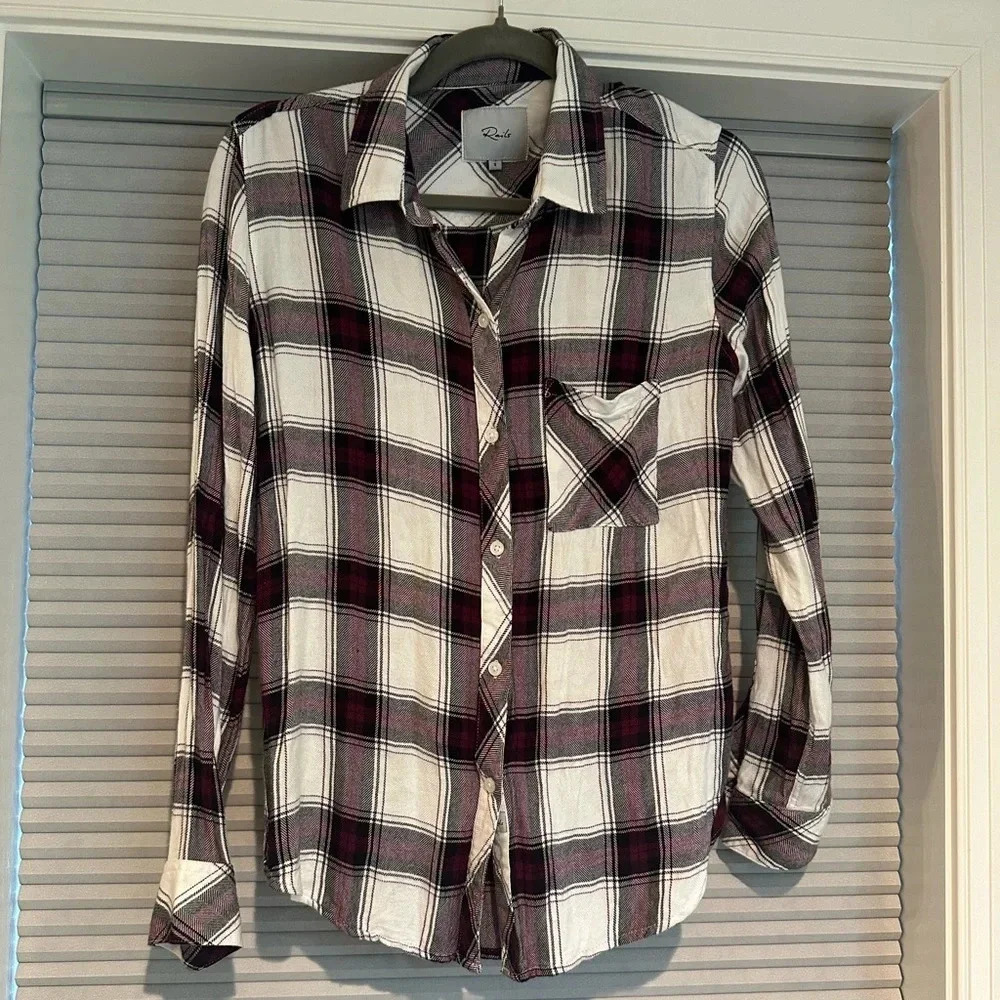 Rails long sleeved plaid button down Hunter shirt lightweight flannel A-8
